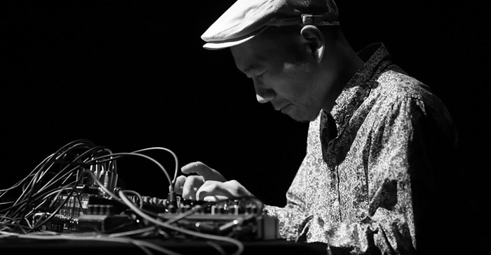 toshimaru nakamura cropped2